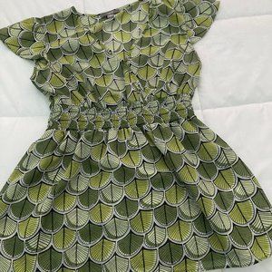 Green, black and white Apt 9 top- small